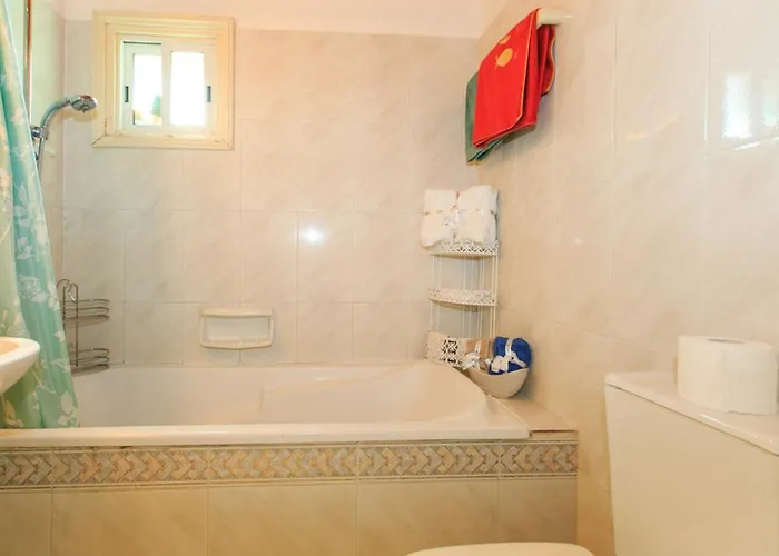 ヴィラ Constantinos