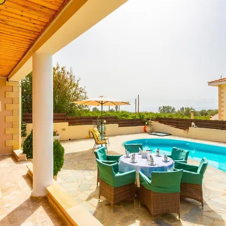Villa Constantinos