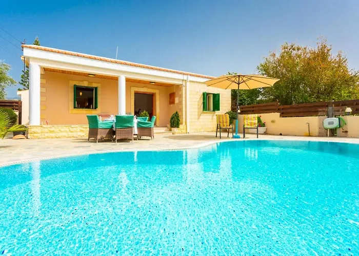 Constantinos Villa Kato Yialia