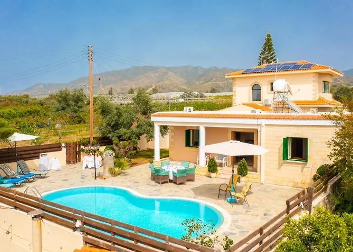 Constantinos Βίλα